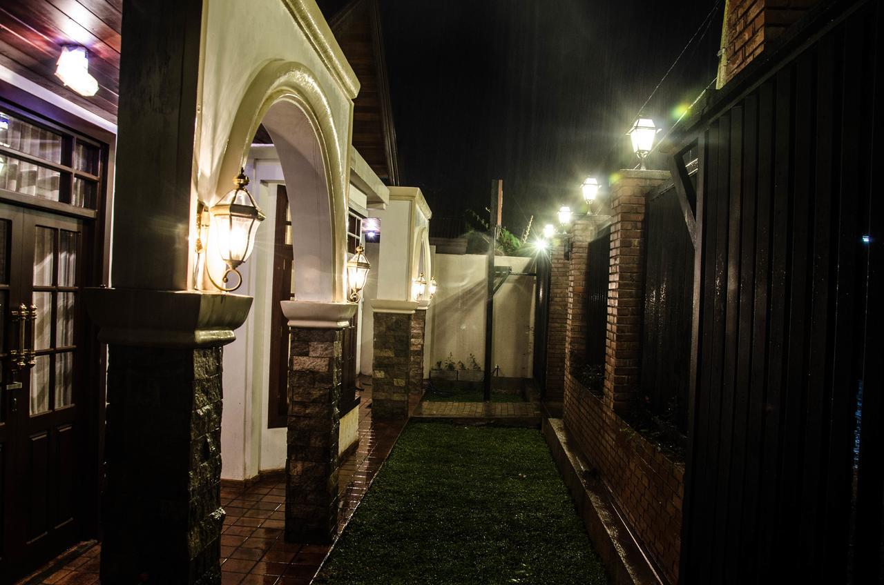 Bungalow 1926 نوفارا إيلِيا المظهر الخارجي الصورة
